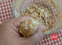 油炸丸子的做法图解5