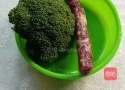 炝西兰花的做法图解1