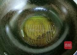 西红柿炒蘑菇鸡蛋浇汁手擀面的做法图解4