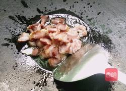 瘦肉腊肉炒草姑的做法图解7