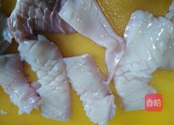 魷魚炒洋蔥的做法圖解2