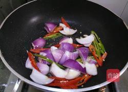 鱿鱼炒洋葱的做法图解8