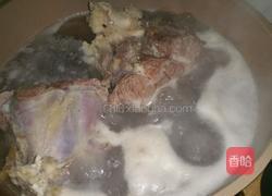 台湾牛肉面的做法图解1