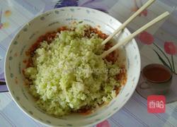 圆白菜猪肉馅饺子的做法图解5