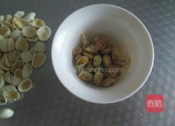 开心百合虾的做法图解2