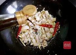 风味炒菜花的做法图解11