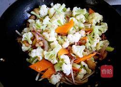 风味炒菜花的做法图解14