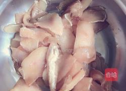 水煮鸡片的做法图解1