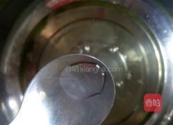 简易戚风蛋糕的做法图解5