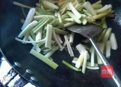 西芹炒肉丝的做法图解3