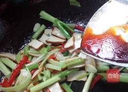 豆干炒芹菜的做法图解8