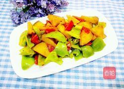 西红柿尖椒炒茄子的做法图解5