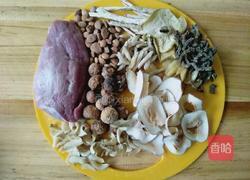 无花果瘦肉汤的做法图解1