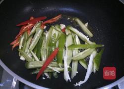 青椒鱿鱼的做法图解5
