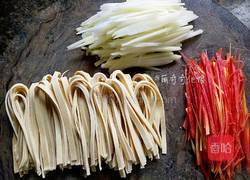 凉拌三丝（拌千张豆皮）的做法图解2