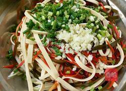 凉拌三丝（拌千张豆皮）的做法图解7