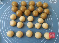 广式莲蓉月饼的做法图解7