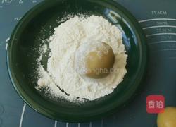 广式莲蓉月饼的做法图解12