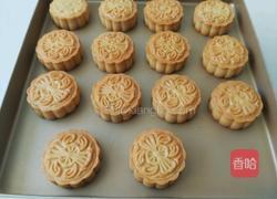 广式莲蓉月饼的做法图解16