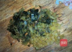 家常酸辣汤的做法图解1