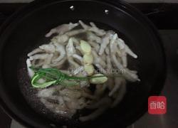 卤水鸡爪的做法图解2