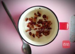 奶香红枣燕麦片的做法图解1