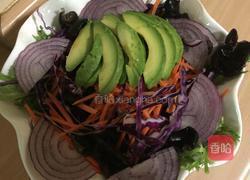 牛油果蔬菜沙拉的做法图解12