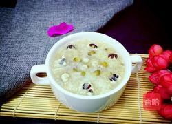 绿豆薏米芡实粥的做法图解5