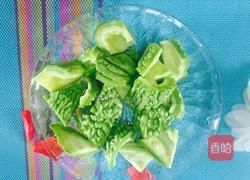 苦瓜鸡汤的做法图解3