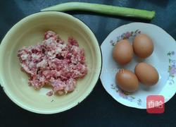 肉馅蛋卷的做法图解1