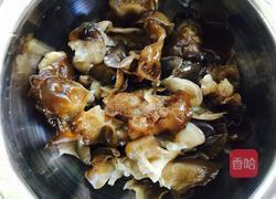 木耳炒鸡的做法图解1