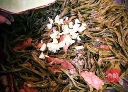 腊肠炖干豆角的做法图解18