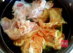 冬瓜大骨头汤的做法图解2