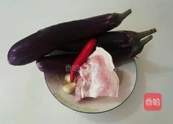 五花肉烧茄子的做法图解1