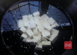 酸菜豆腐汤的做法图解3