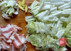 猪肉炖粉条的做法图解2