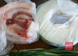 冬瓜瘦肉汤的做法图解1