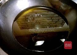 软炸小光鱼的做法图解10