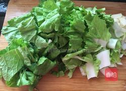小白菜炒肉的做法图解1