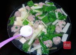 白菜丸子汤的做法图解8