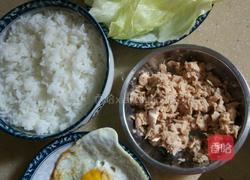 金枪鱼拌饭的做法图解5