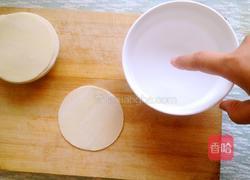 韭菜鸡蛋木耳火腿饺子的做法图解12