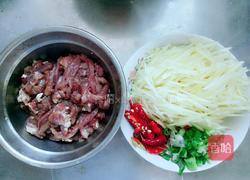 肉丝炒子姜的做法图解1