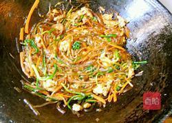 韭菜炒粉条的做法图解11