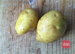 酱土豆的做法图解1