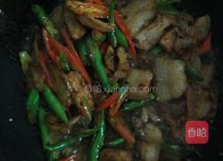 尖椒炒肉的做法图解3