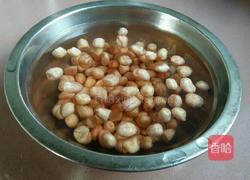 莲藕猪脚的做法图解1