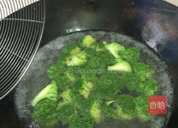 鱿鱼花卷的做法图解1