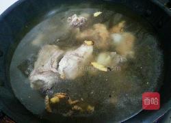 大骨头汤的做法图解5
