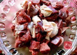 清炖牛肉汤的做法图解1